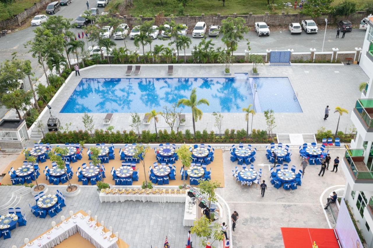 Sangkahak Mith Hotel Kep Exteriér fotografie