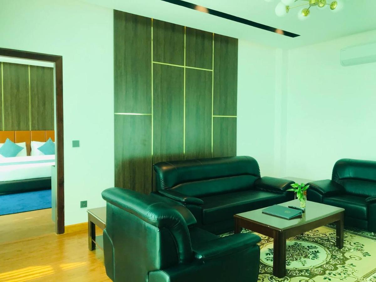 Sangkahak Mith Hotel Kep Exteriér fotografie