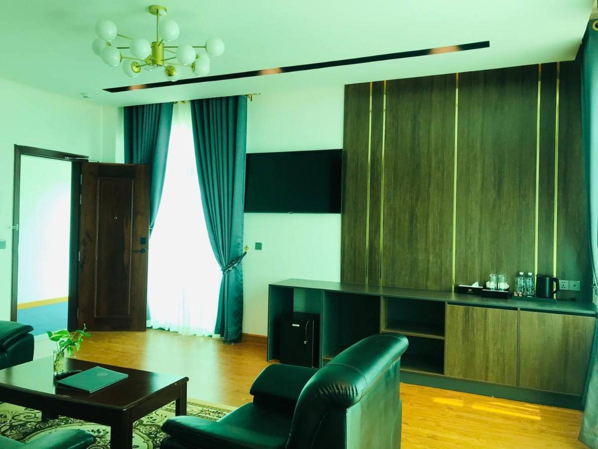 Sangkahak Mith Hotel Kep Exteriér fotografie