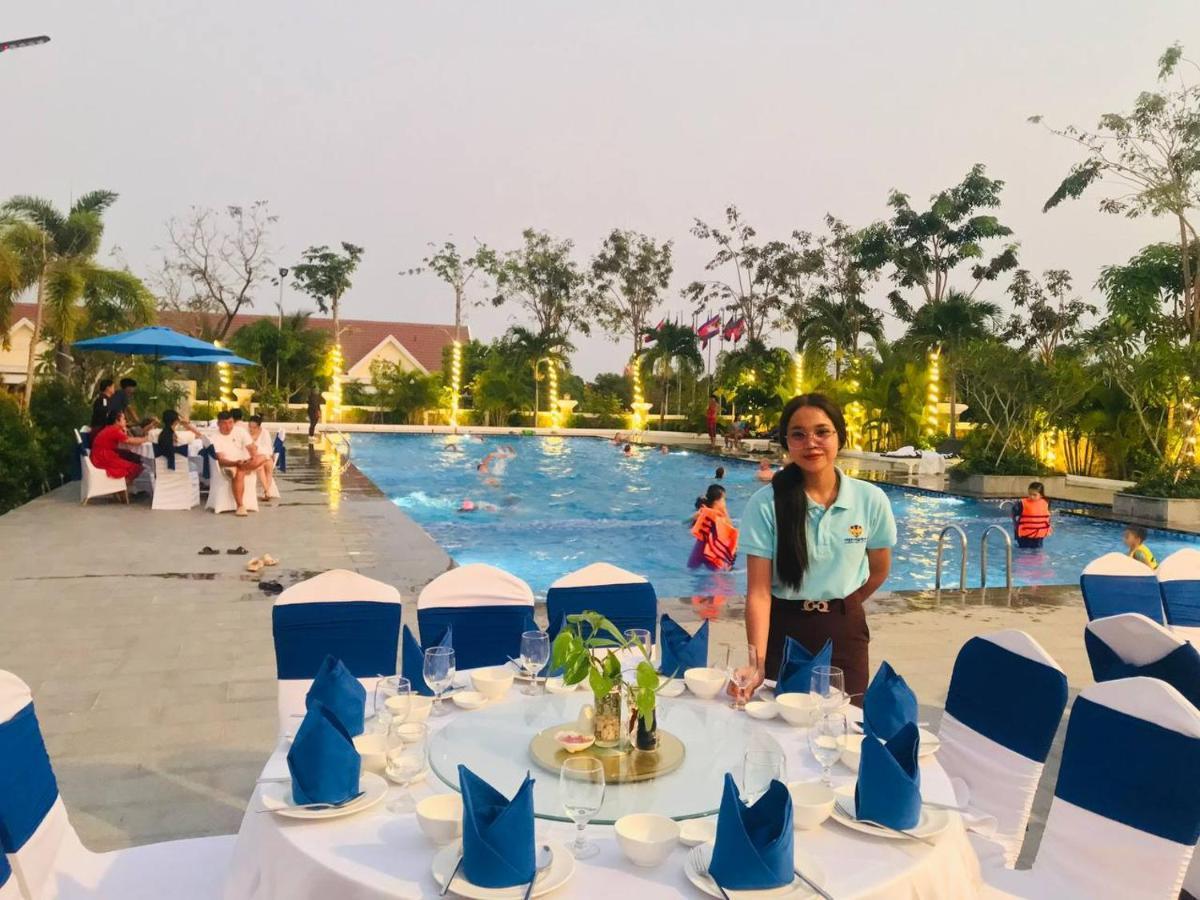 Sangkahak Mith Hotel Kep Exteriér fotografie