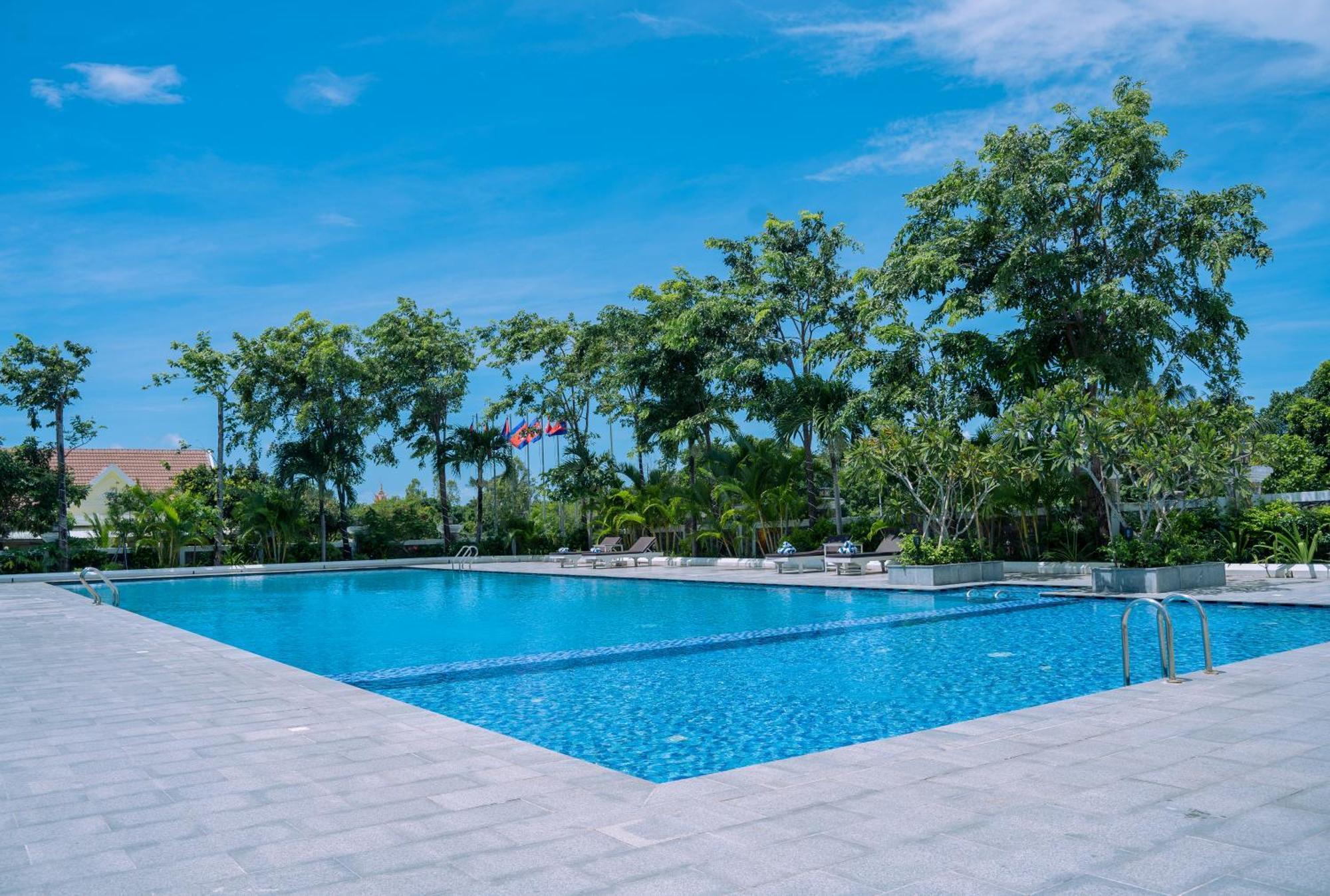 Sangkahak Mith Hotel Kep Exteriér fotografie