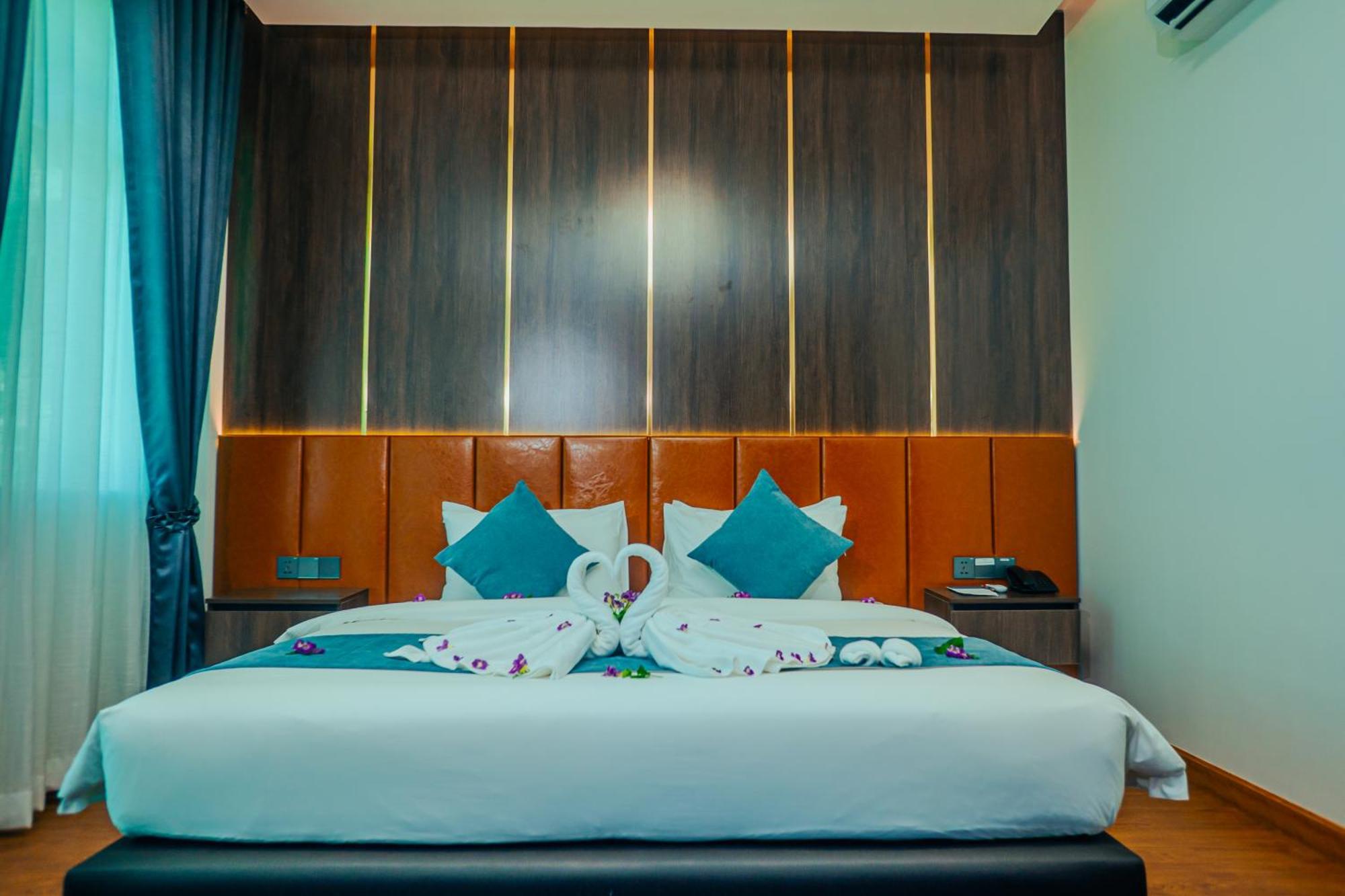 Sangkahak Mith Hotel Kep Exteriér fotografie