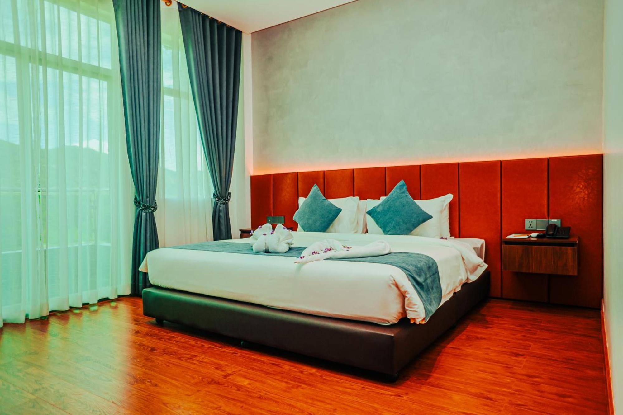 Sangkahak Mith Hotel Kep Exteriér fotografie