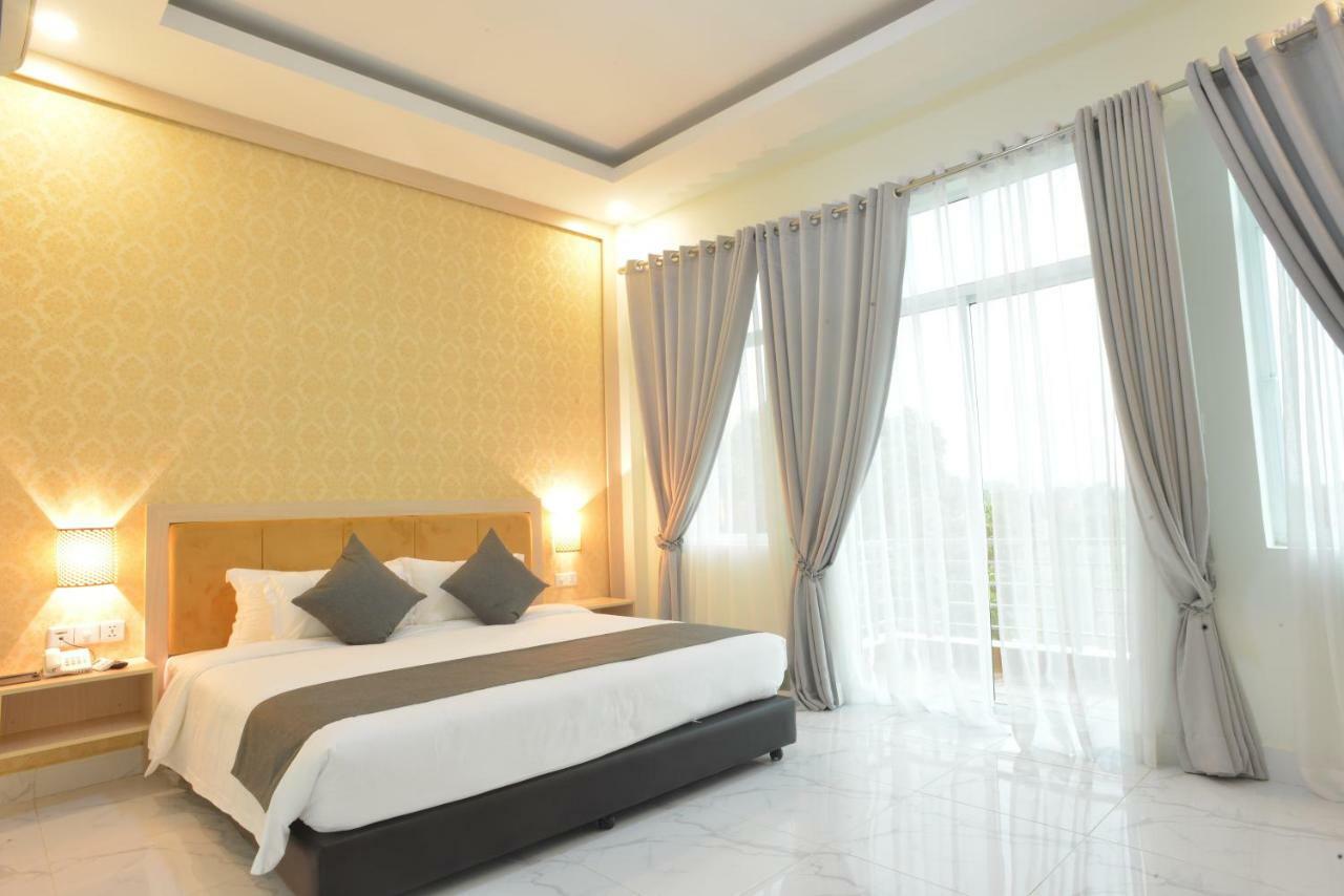 Sangkahak Mith Hotel Kep Exteriér fotografie